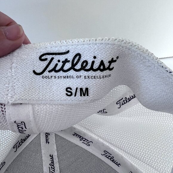 Titleist Flex Golf Hat Cap Adjust to Fit Mesh White And Gray‎ S/M (set Of 2) - Picture 5 of 10